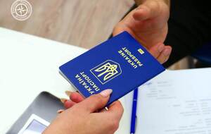 23 квітня 2024 року Міністерство закордонних справ України зупинило надання консульських послуг громадянам України призовного віку