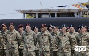 По информации издания, Франция рассматривает возможность размещения в Украине около 10 тыс. человек своего контингента