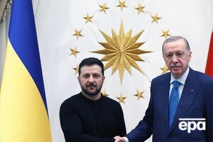 Зеленський підкреслив, що Україна не піде на жодні компроміси щодо територіальної цілісності й суверенітету, оскільки це суперечить Конституції