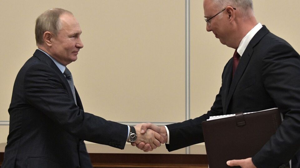 Дмитрієва називають одним із "ходоків у Кремль, близьких до тіла" Путіна
