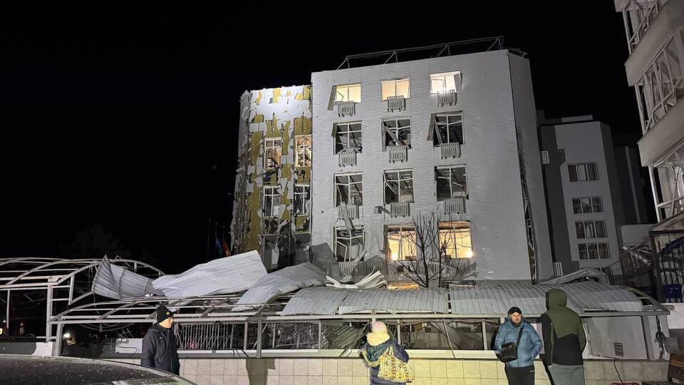 Росіяни вдарили по житлу й соціальній інфраструктурі