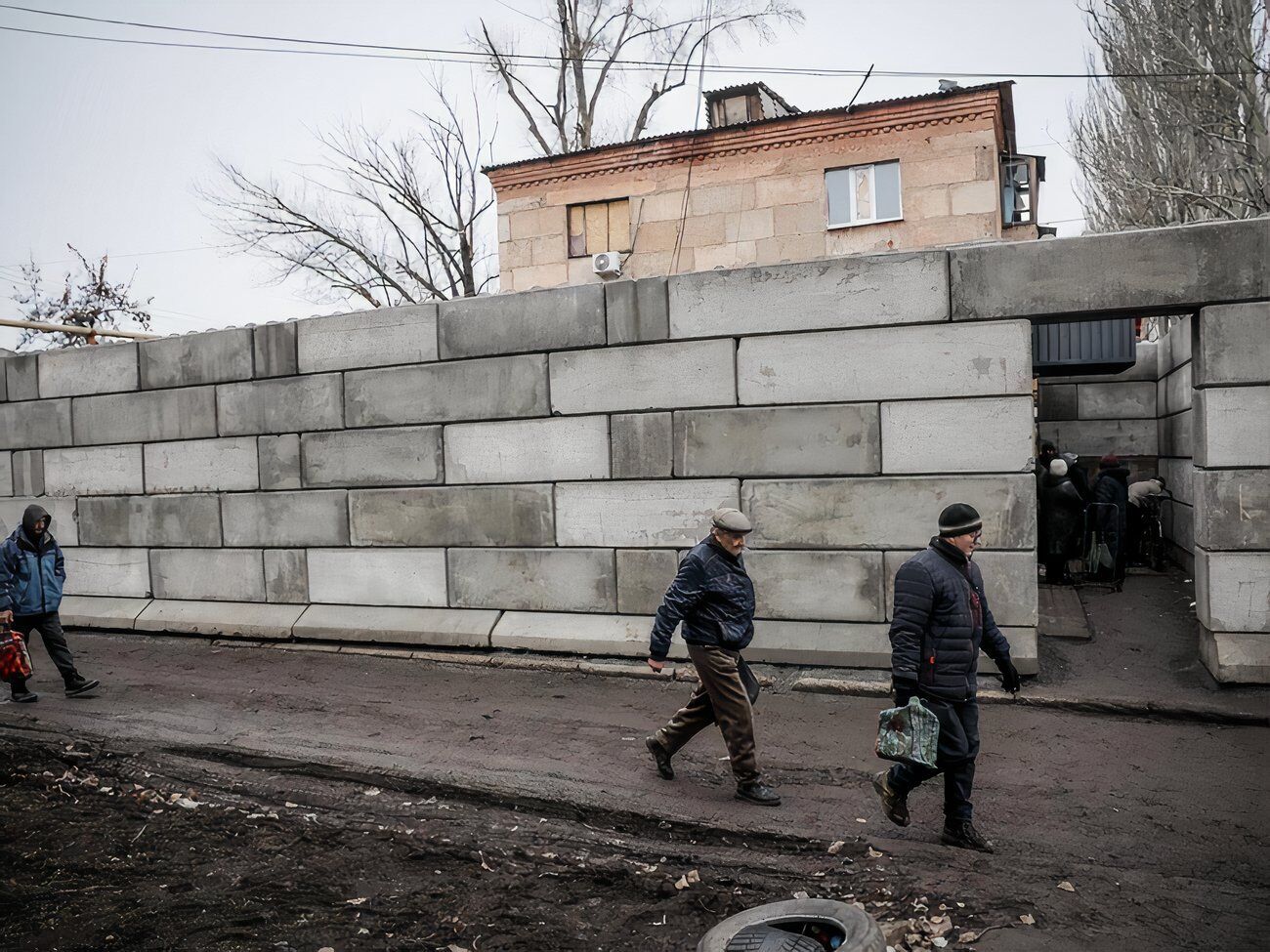 По словам Поперешнюка, в течение последних двух месяцев оно фактически выполняло функцию "пункта несокрушимости"