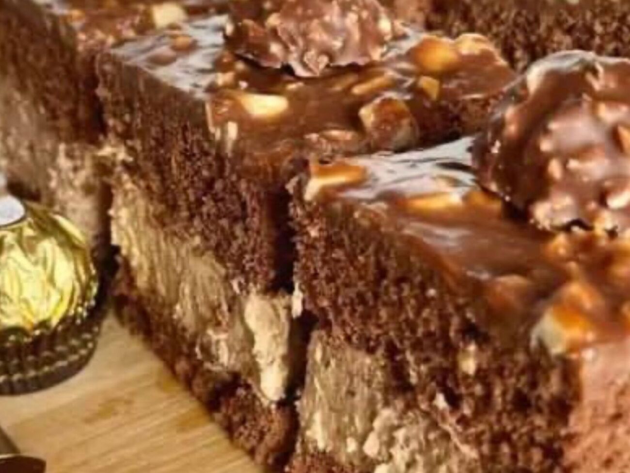 Вкус торта напоминает вкус известных конфет