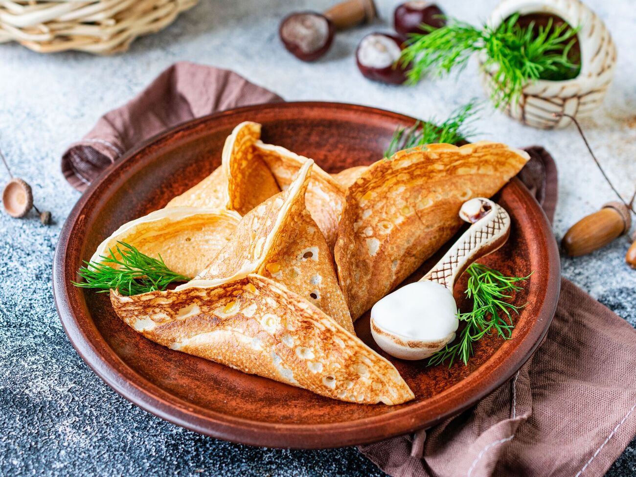 Начинка в блинчиках – из грибов, куриного мяса и сыра