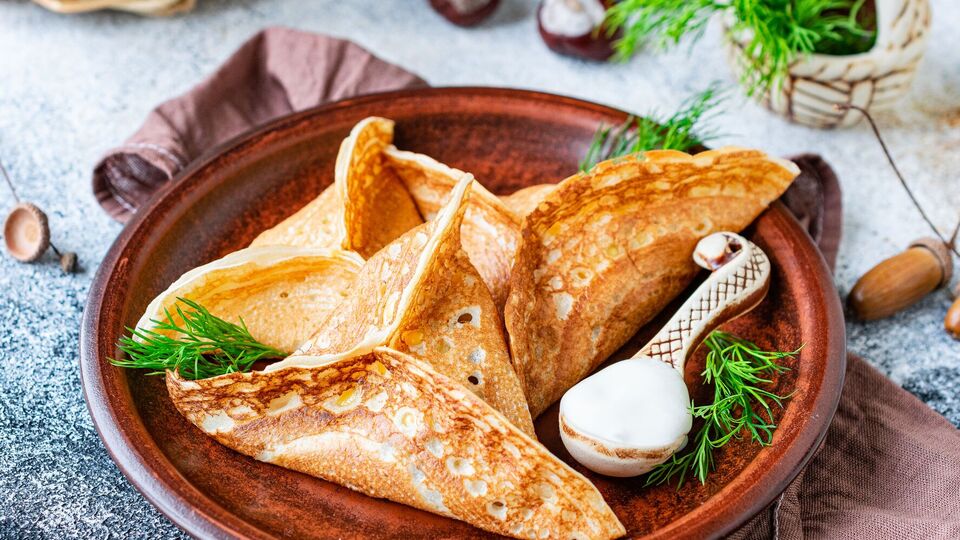 Начинка в блинчиках – из грибов, куриного мяса и сыра