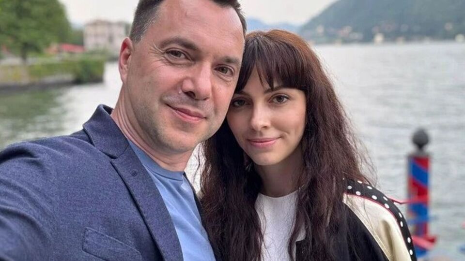 Анастасія – третя дружина Арестовича