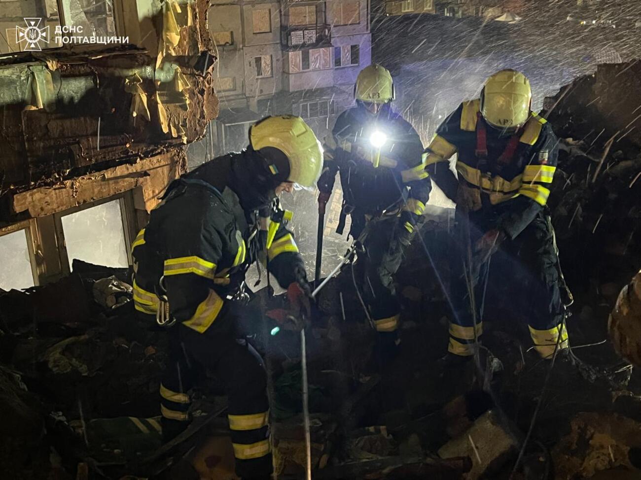 Число жертв российского удара продолжает расти