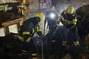 Число жертв российского удара продолжает расти