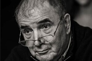 Хаїт народився 1939 року у Вінницькій області