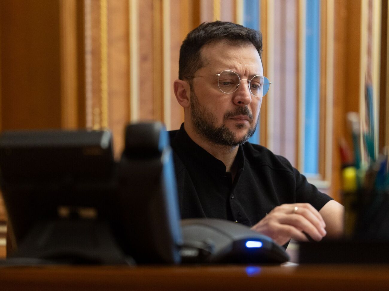 Зеленський розповів про контакти з Білим домом