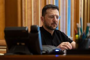 Зеленський розповів про контакти з Білим домом