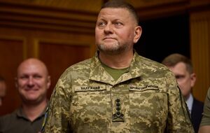 В феврале 2024 года Зеленский уволил Залужного с должности главнокомандующего ВСУ