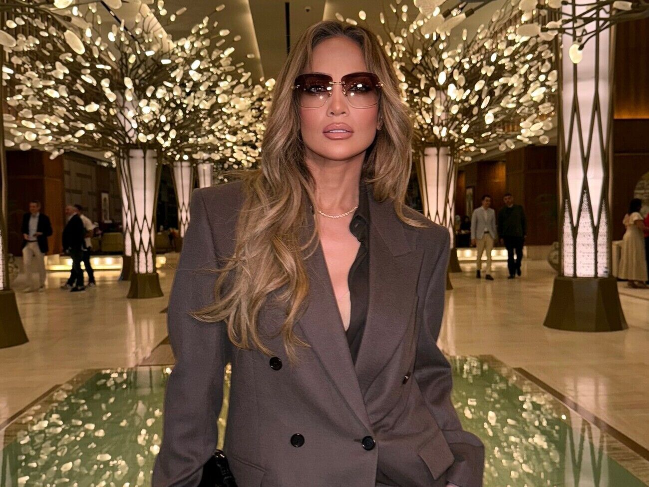 Лопес: Ділова поїздка