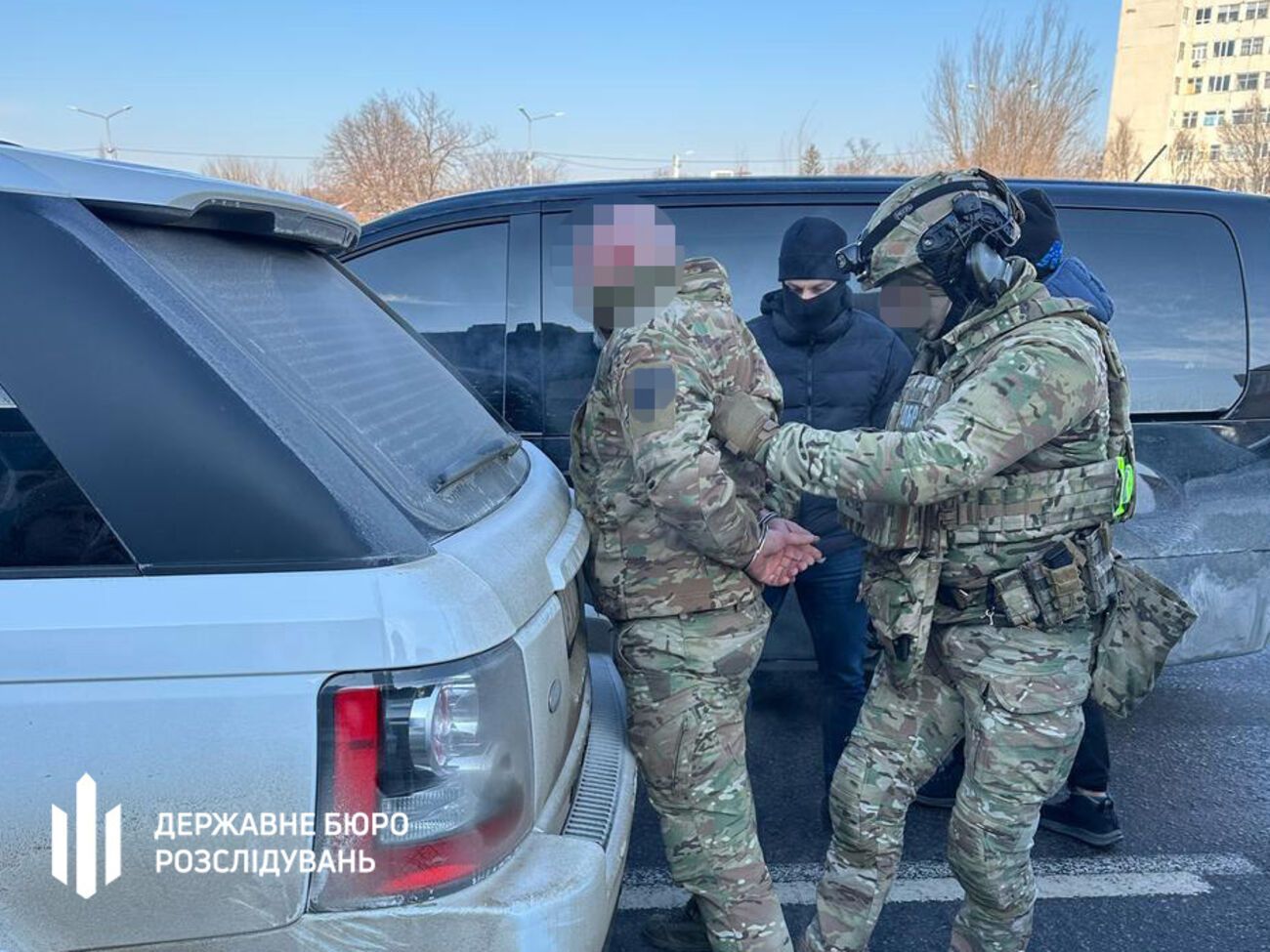 Фігурант справи переконував, що має впливові "зв'язки", зазначили в ДБР