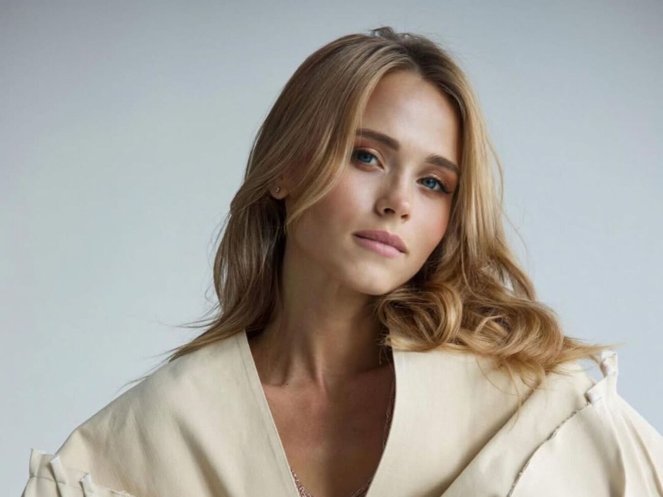 Кошмал в 2018 году родила сына