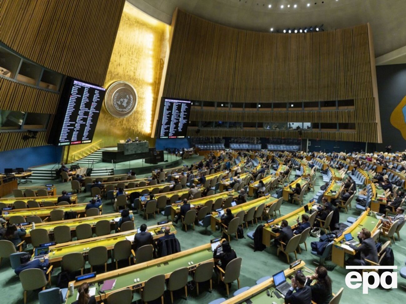 В предыдущие годы США последовательно были соавторами резолюций в поддержку справедливого мира в Украине, отметили СМИ