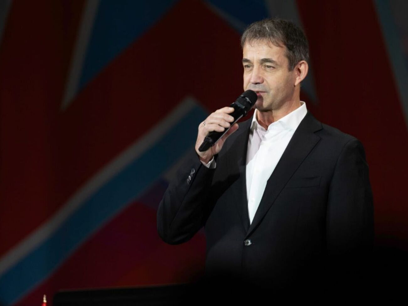 Пєвцова засудили за пропаганду війни РФ проти України