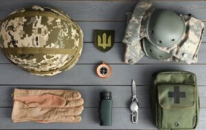 Документ предусматривает уголовную ответственность и для тех, кто незаконно мобилизирует граждан, и для тех, кто помогает избежать службы