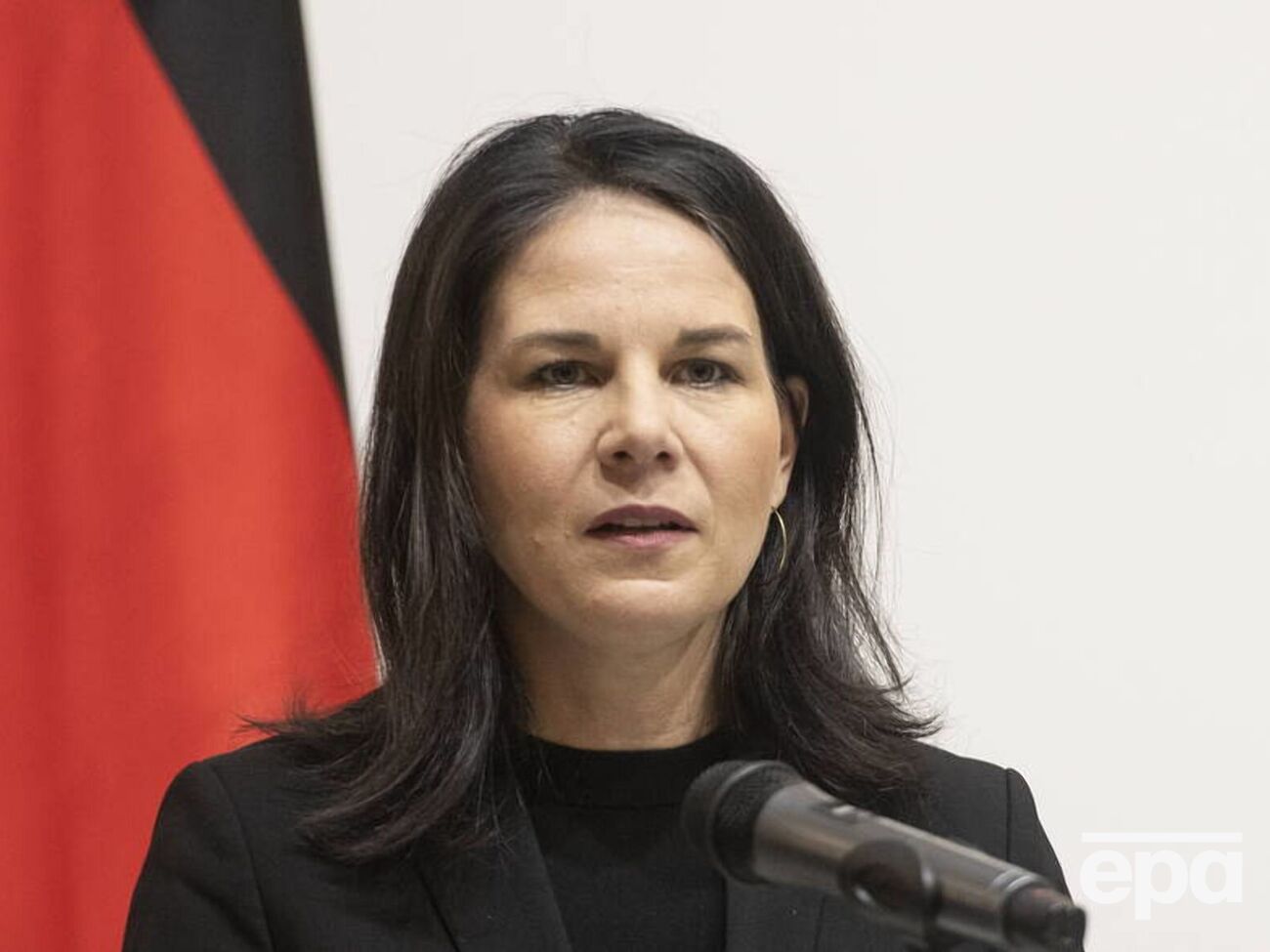 Бербок вважає за потрібне вжити таких заходів, зокрема, у зв'язку з переговорами між США та РФ