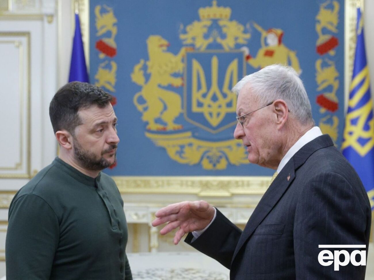 Келлог до сих пор находится в Киеве и встречается с советниками Зеленского, сообщили источники