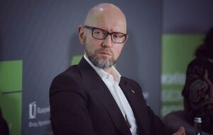 Яценюк считает, что Европарламент должен принять резолюцию о долгосрочном пакете по обеспечению безопасности для Украины