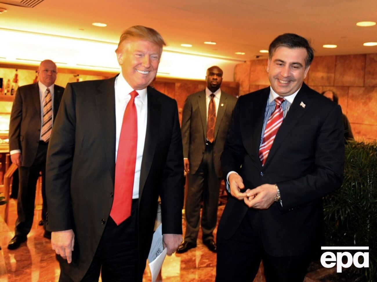Саакашвили: Трамп шутил, что очень хорошо, что я не могу баллотироваться в президенты Соединенных Штатов, потому что у него были бы сложности