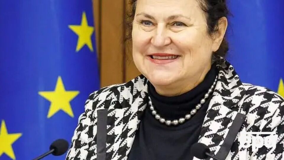 Матернова додала, що зараз не обговорюють жодних імовірних претендентів на цю посаду