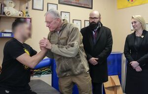 Келлог назвав "емоційним" свій візит до Ірпінського військового госпіталю