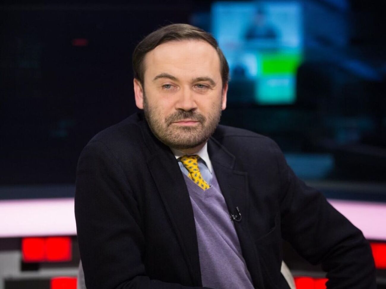 Пономарев: Ничего нового Трамп не говорит, он выполняет предвыборные обещания
