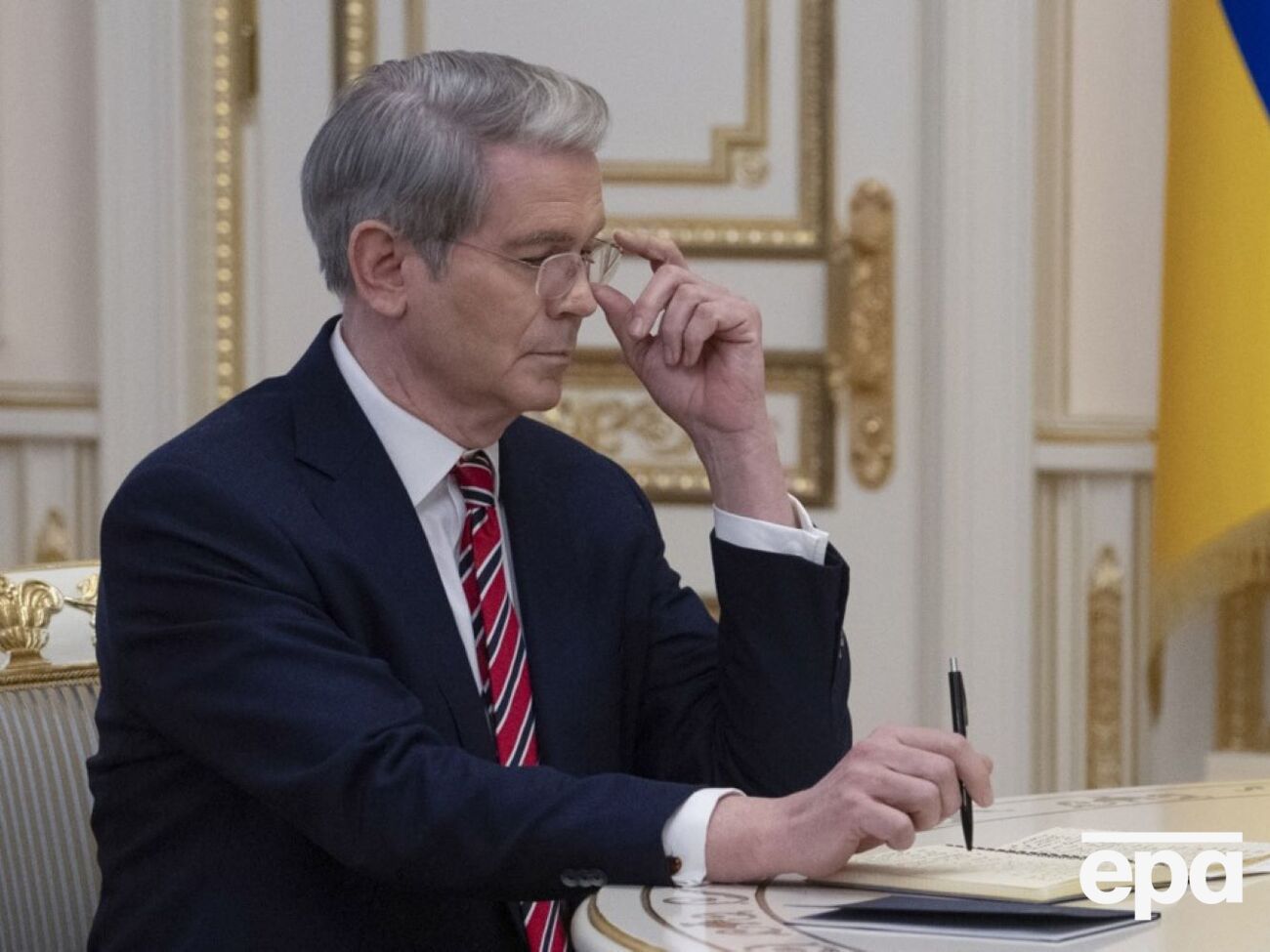 За словами міністра фінансів, угода "не залишить місця для корупції й інсайдерських угод"