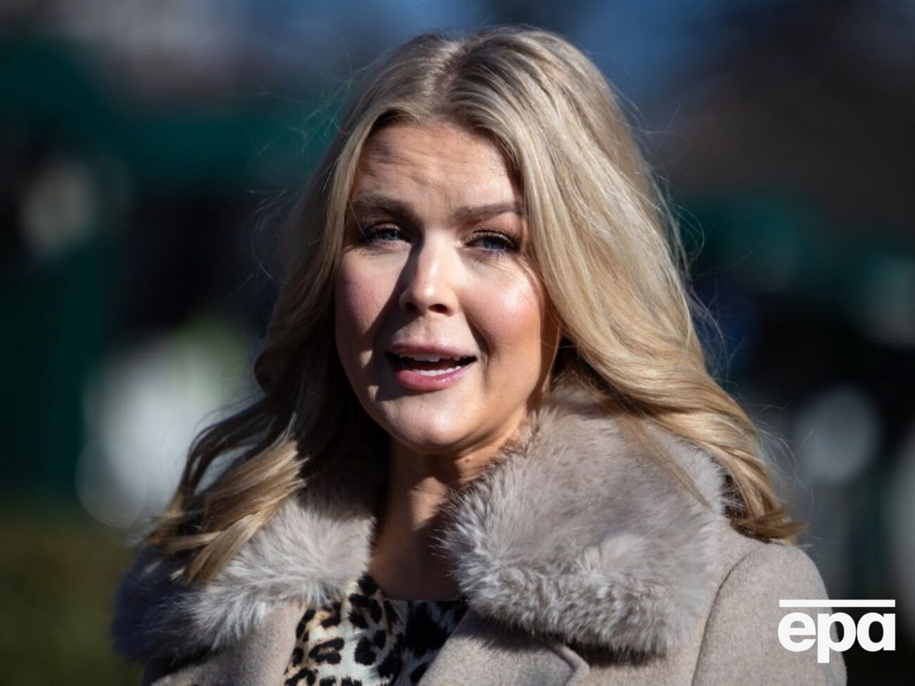 Команда Трампа продолжит переговоры с обеими странами, отметила спикер Белого дома