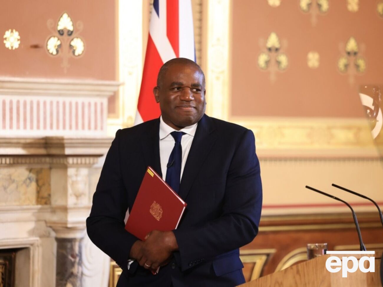 За словами Леммі, Сполучене Королівство й надалі допомагатиме Києву