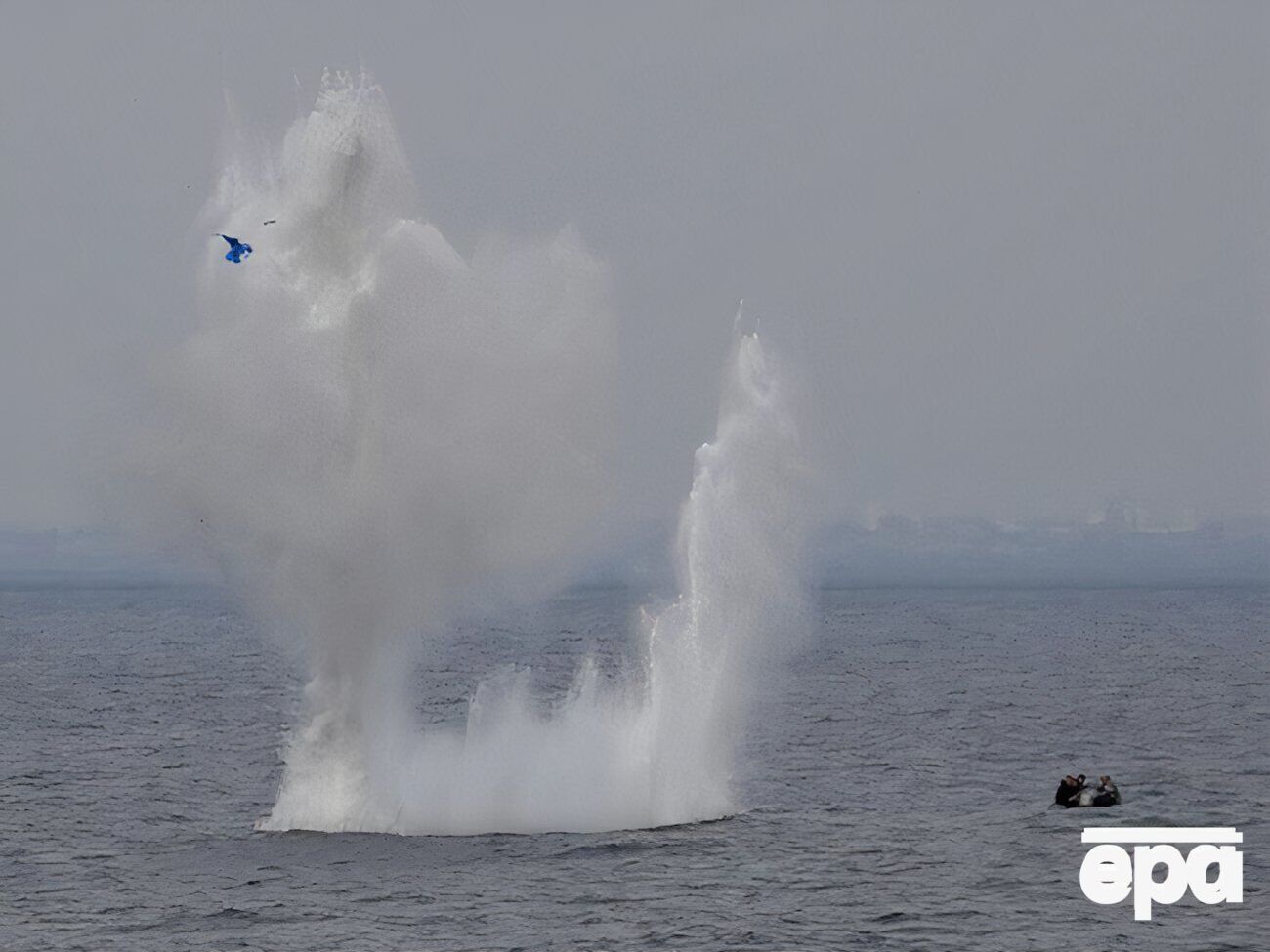 Плетенчук зазначив, що моряки наприкінці минулого року одночасно виявили шість морських мін часів Другої світової війни