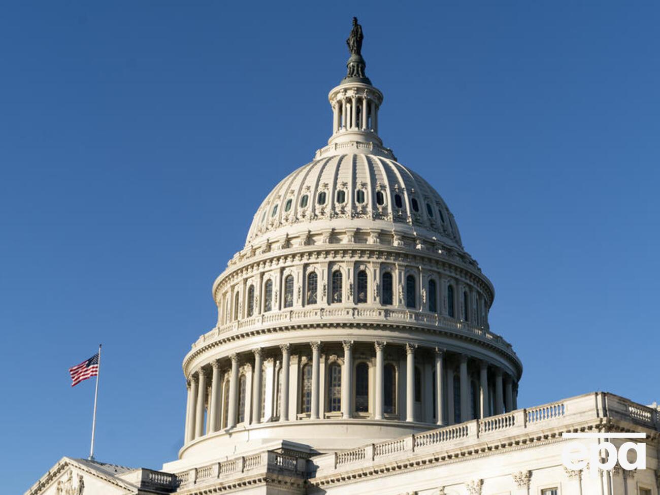 США ввели санкции в отношении более 30 лиц и судов