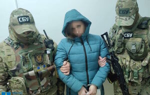 Элемент взрывчатки, который фигурантка, вероятно, забрала в Днепре, она должна была заложить возле порта Одессы, утверждает следствие