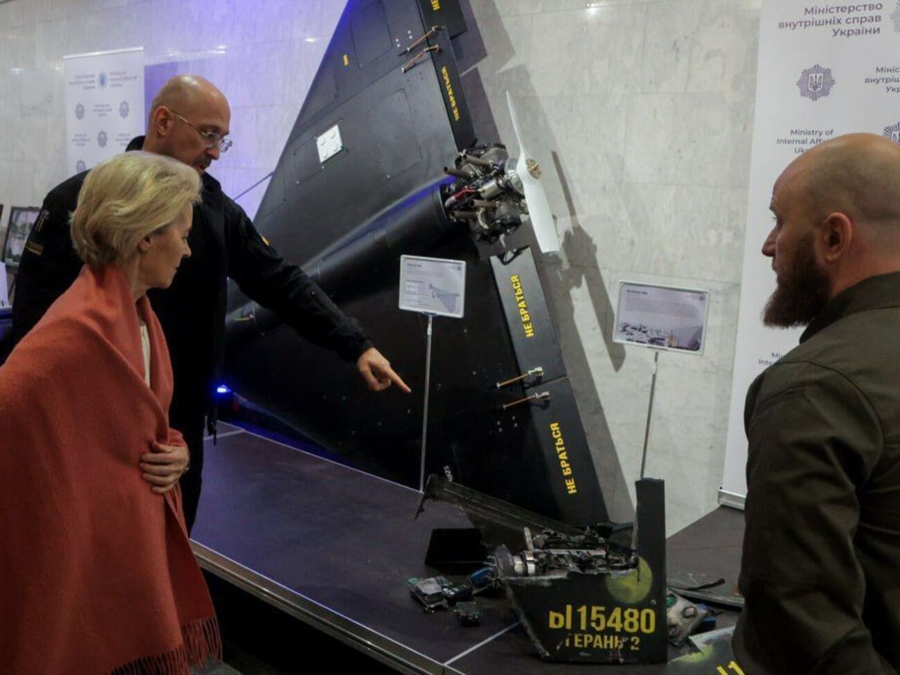 По словам премьер-министра, Украина становится мировым лидером по производству дронов