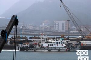 Береговая охрана начала расследование инцидента и задержала судно HongTai