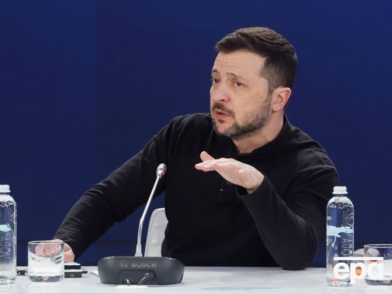 Зеленський сказав, що не піде і на "10 центів, якщо вони будуть вказані як борг"