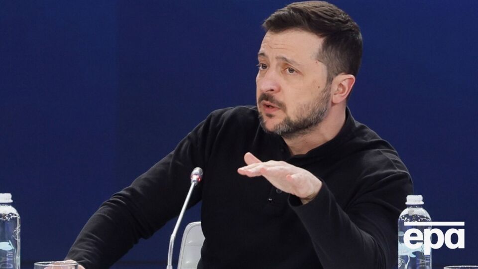 Зеленский сказал, что не пойдет и на "10 центов, если они будут указаны как долг"