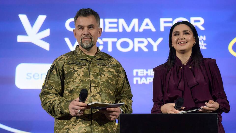 Ведучими церемонії відкриття стали Попенко й Барбір