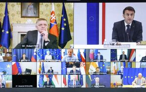 Лидеры ЕС обсудили встречу Макрона с Трампом и подготовку к заседанию Евросовета