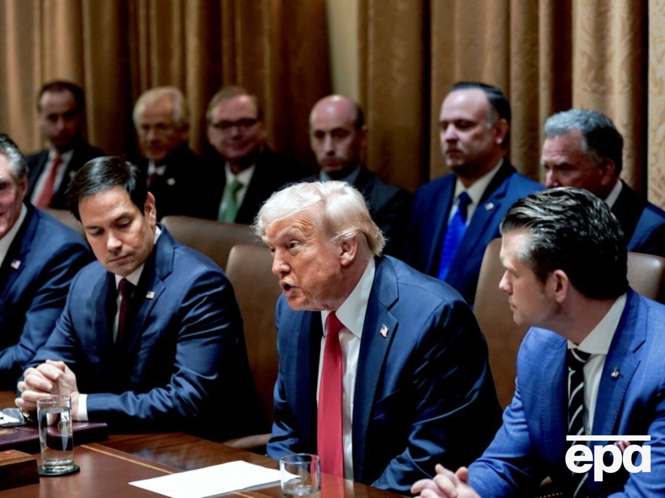 Трамп: У нас очень хорошо идут дела с Россией и Украиной