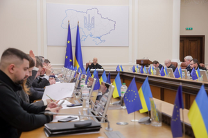 Украинские недра и ресурсы остаются украинскими и не передаются ни в собственность США, ни кому-либо другому, отметил Шмыгаль