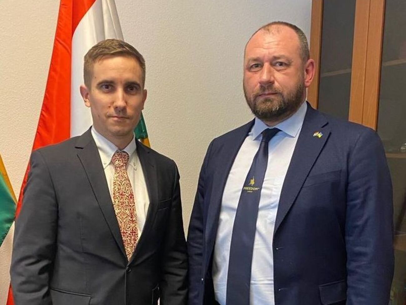 Шандор вручил верительные грамоты