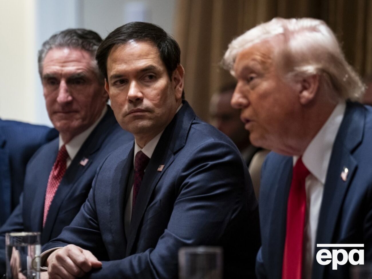 26 февраля Рубио принял участие в первом заседании нового правительства США с участием Трампа