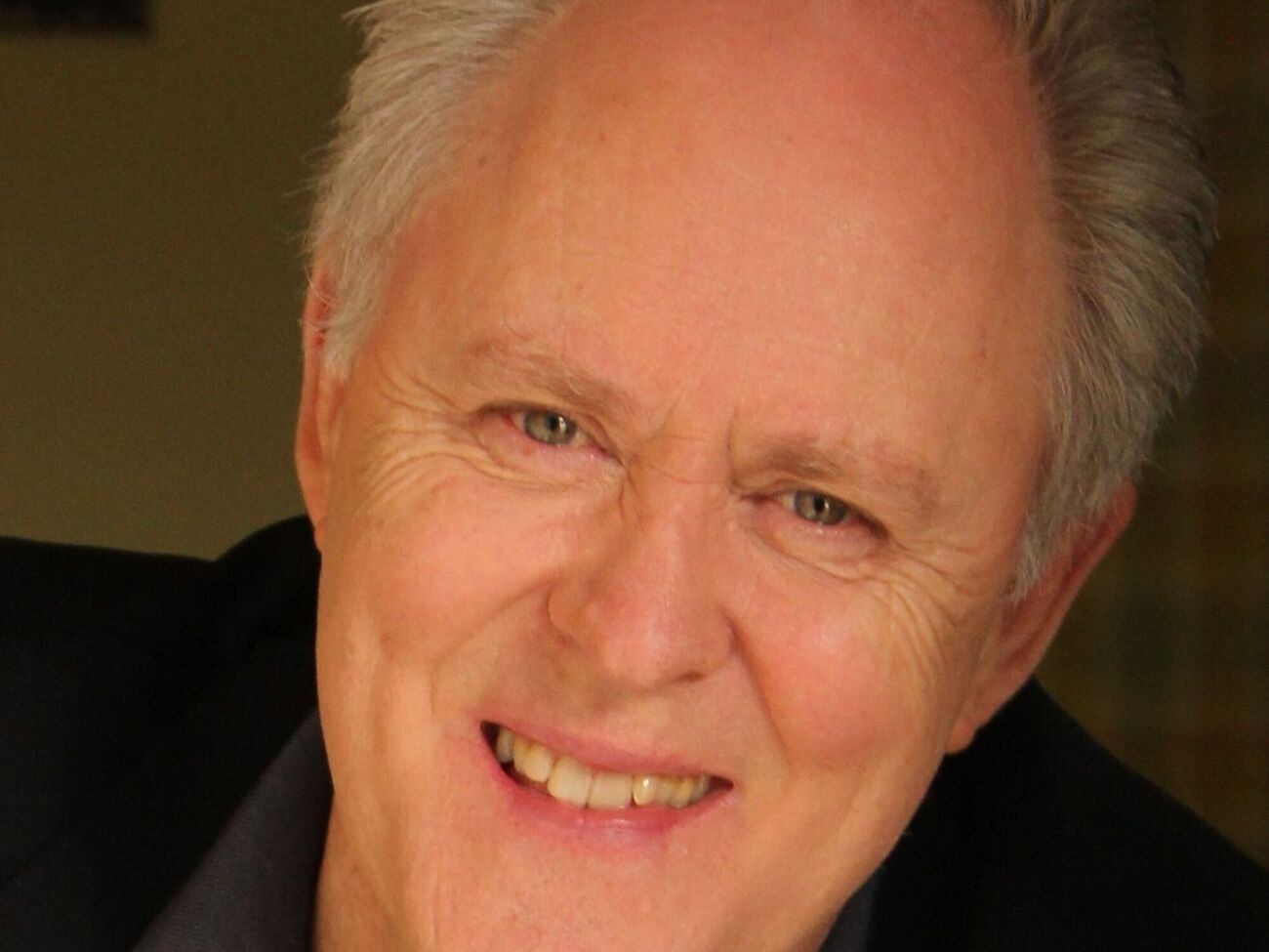 Літгоу знявся в серіалі "Корона", фільмах "Убивці квіткової повні", "Конклав", "Повстання планети мавп" та інших