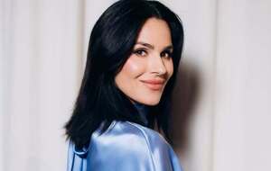 В браке с Хромаевым Ефросинина родила двух детей