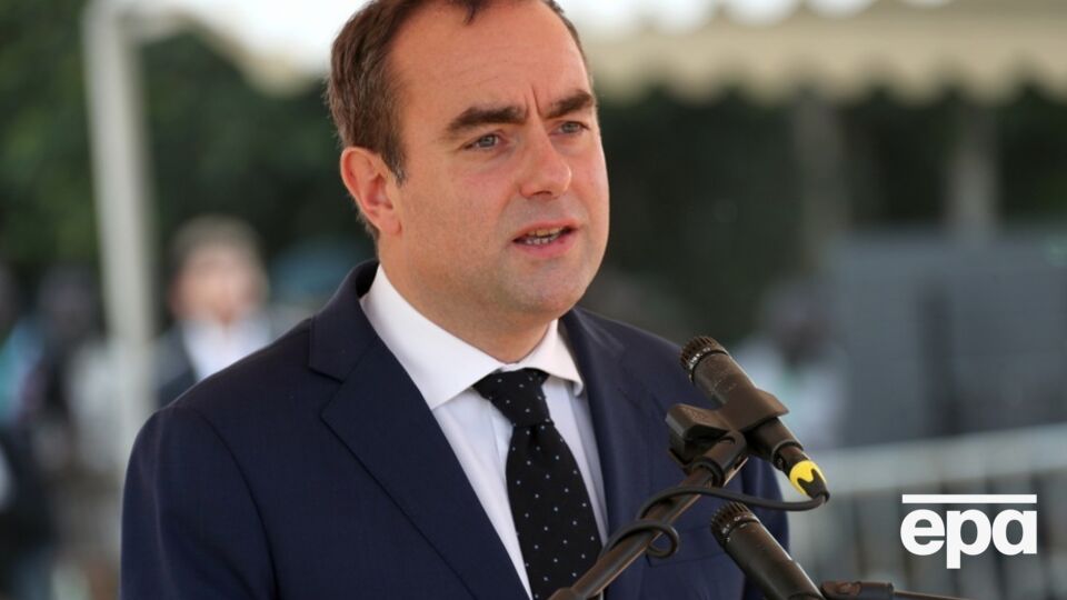 За словами Лекорню, Франція із жовтня 2024 року обговорює з Україною розроблення корисних копалин