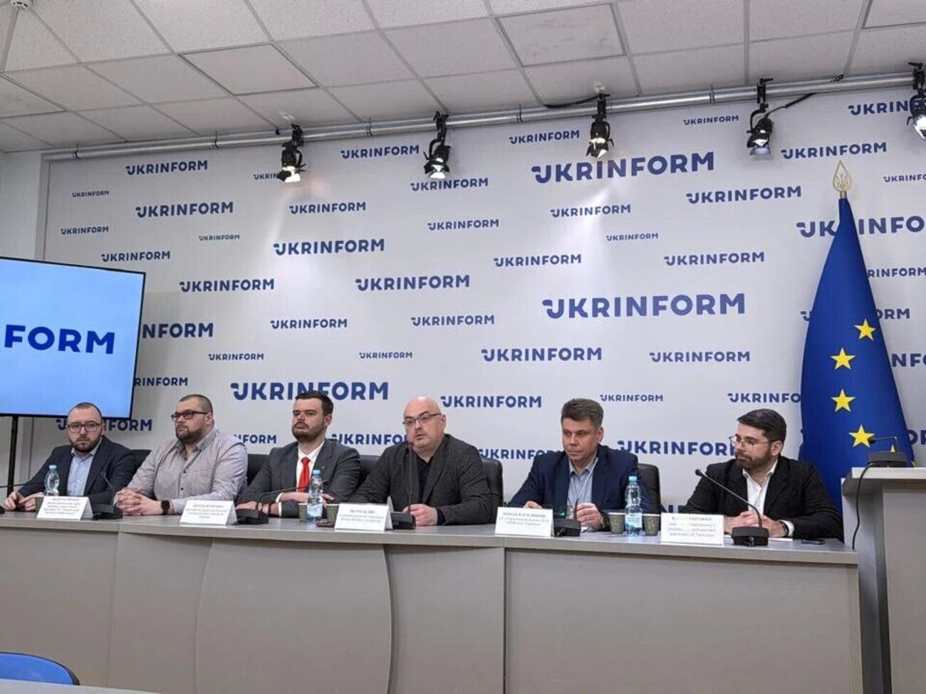 Существует настоятельная необходимость пересмотра подходов к возложению специальных обязательств по обеспечению газом льготных потребителей, заявил эксперт