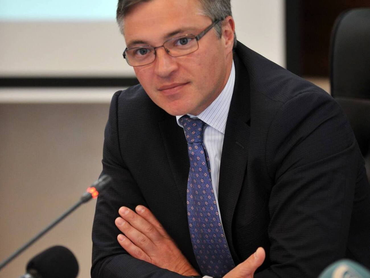 Актуальным фактором останется подтверждение бронирования и вовлечение ветеранов в работу, сказал Рыженков